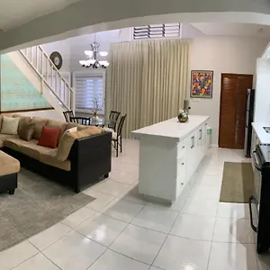  Apartment Finest Marley Manor Apt #332 2nd Floor Block 3 6 Marley Rd 6 Jamaica