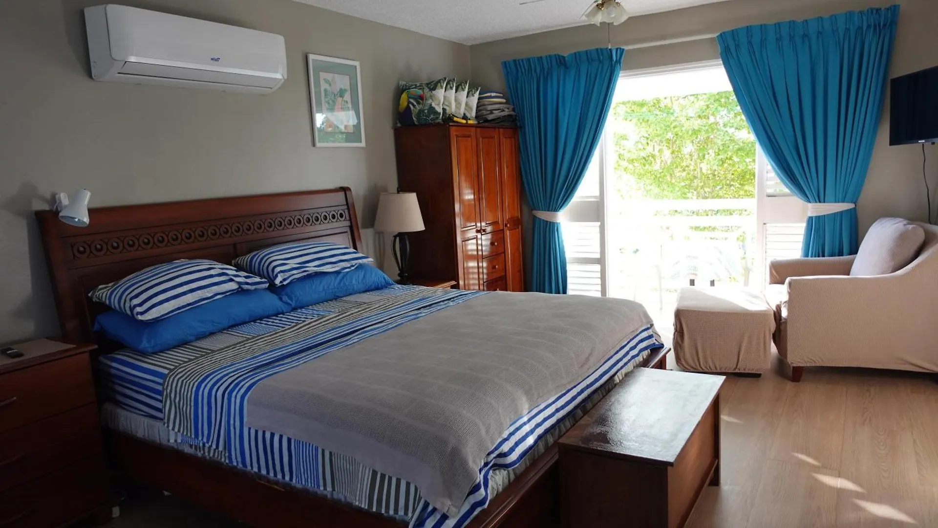 Point Village Studio Negril 3*,  Jamaica